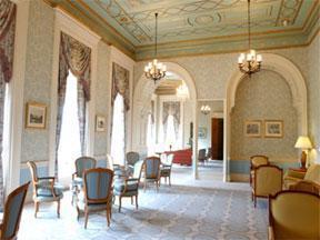 Отель Heythrop Park