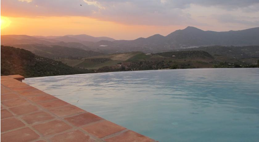 Отель Hotel Rural los Tadeos