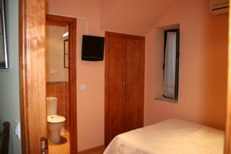 Гостевой дом Hostal Conde De La Encina