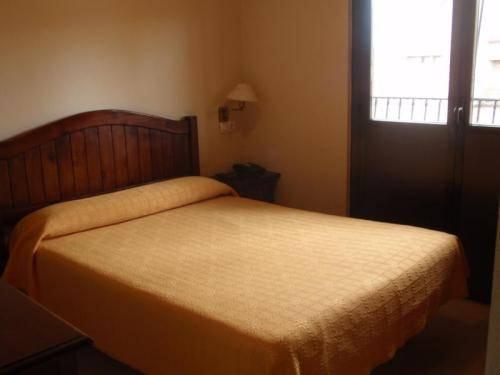 Отель Hotel Villamayor