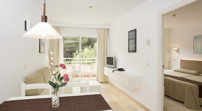 Апартаменты Hotel Playa Canyamel
