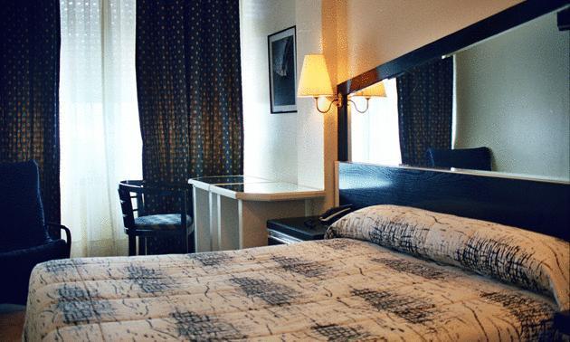 Отель Hotel Brial