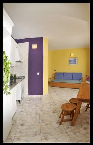 Апартаменты Apartamentos HCarel