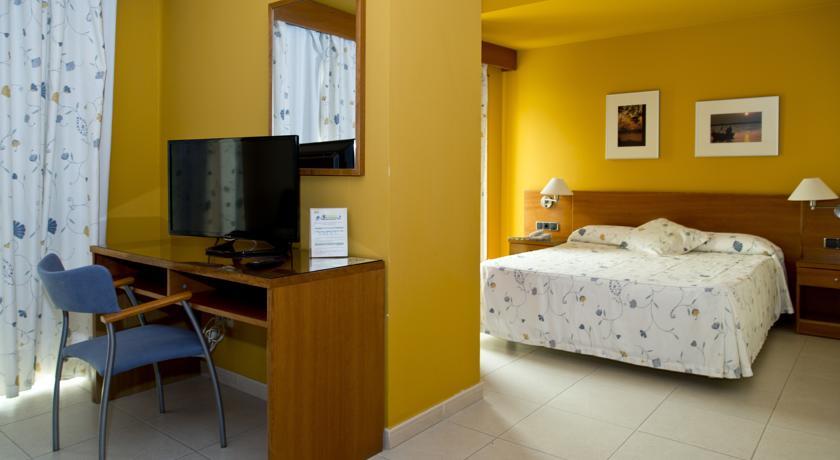 Отель Hotel Rull