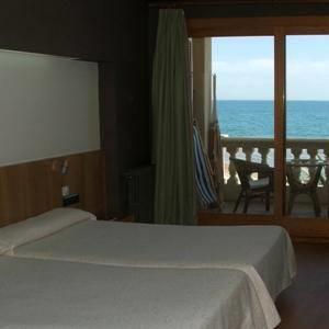 Отель Voramar