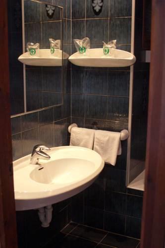 Отель Hotel Marynton