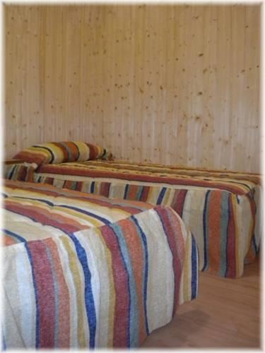 Отель Cabañas-Bungalows-Camping "La Vera"