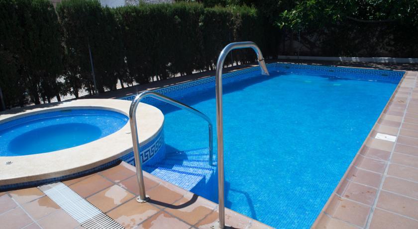 Отель Hotel Ecoavenida