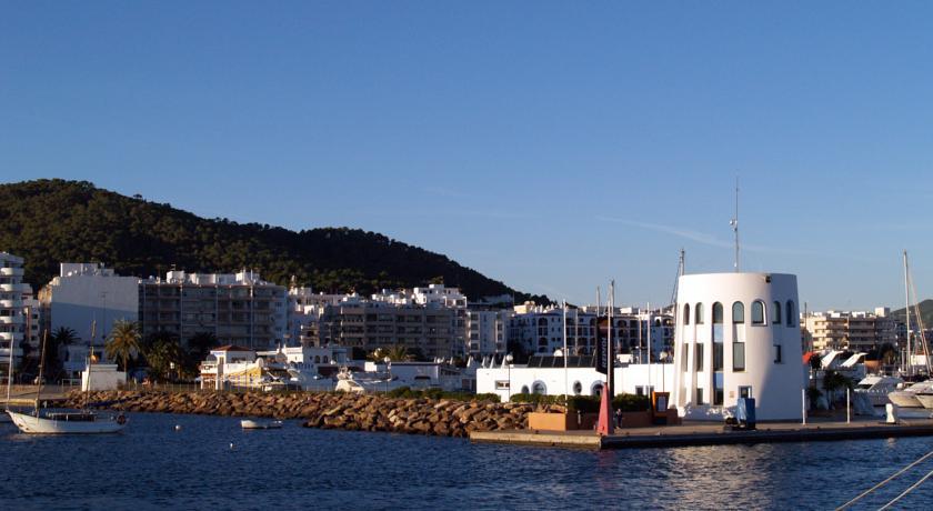 Гостевой дом Hostal Santa Eulalia