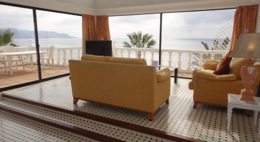 Отель Hotel Paraíso Del Mar
