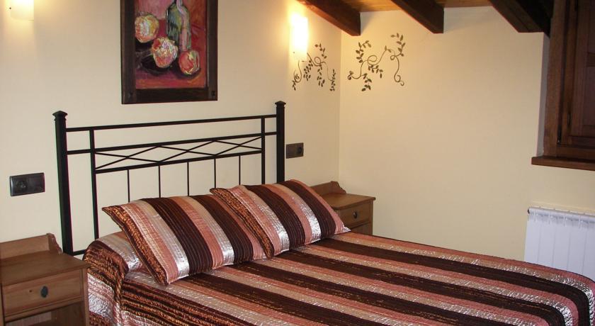 Отель Hotel Doña Gaudiosa