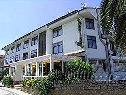 Отель Hotel Los Nogales