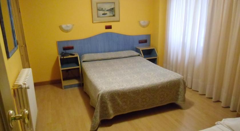 Гостевой дом Hostal Don Suero