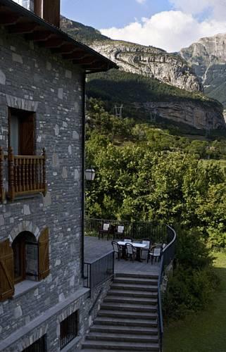 Отель Hotel Abetos
