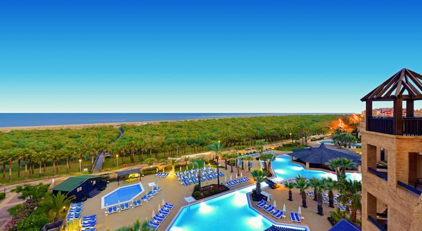 Отель Iberostar Isla Canela