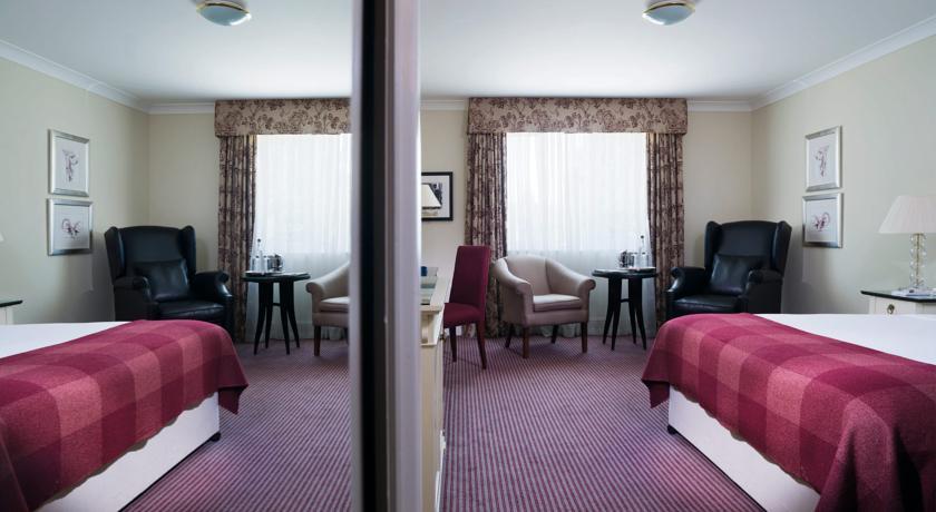 Отель Macdonald Berystede Hotel & Spa
