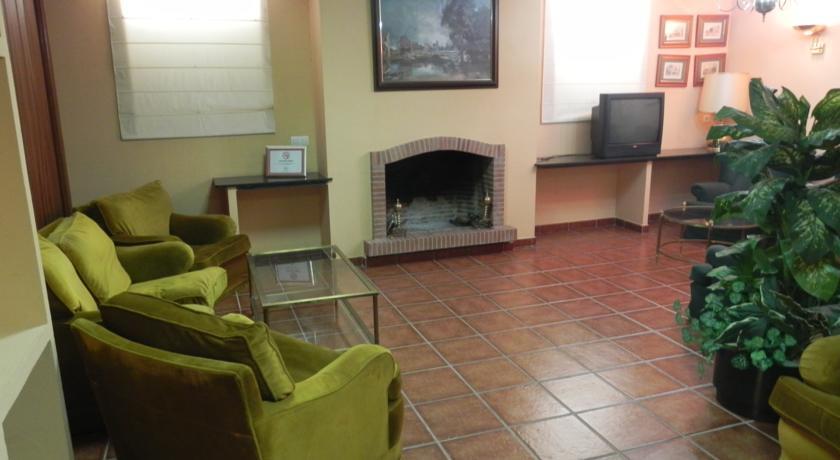 Отель Hotel Sierra de Aracena
