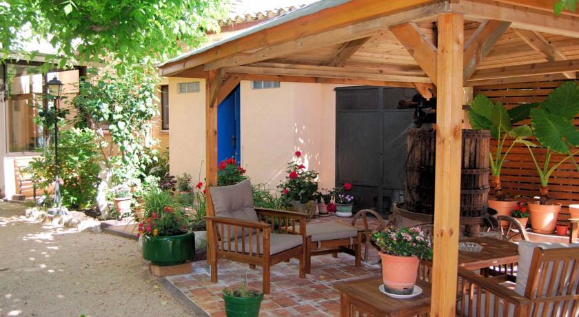 Гостевой дом Hostal Fabrellas