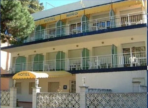 Отель Hotel Miño