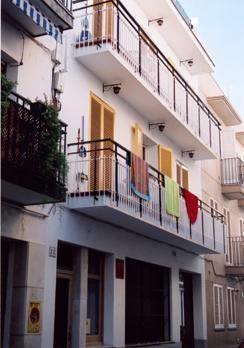 Apartamentos Montserrat