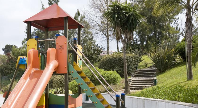 Отель Novotel Setubal
