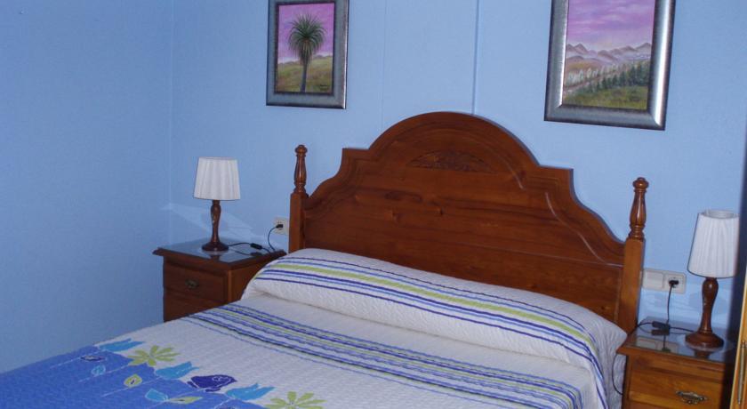 Апартаменты Apartamentos Turisticos Juanita "Ope"