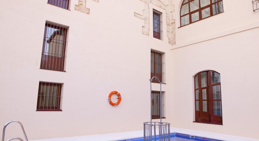 Отель Abba Palacio De Arizón Hotel