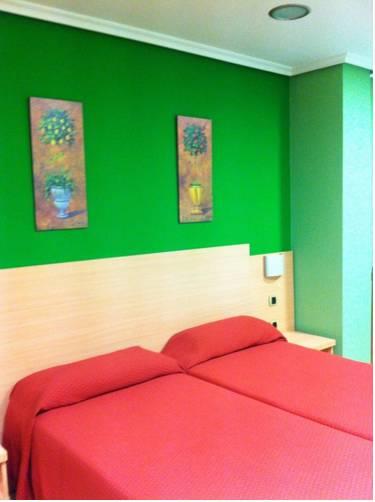 Отель Hotel Playa La Arena