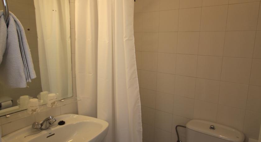 Отель Hotel La Salmonera