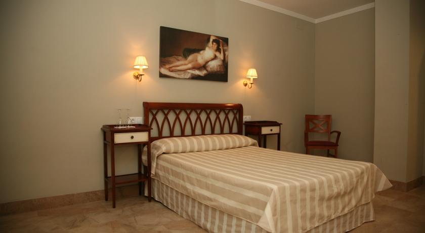 Отель Hotel Torre del Oro