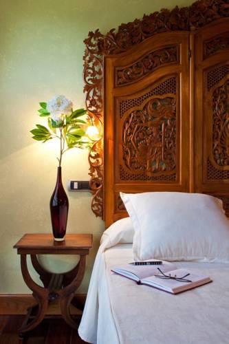 Отель Hotel & Spa Etxegana