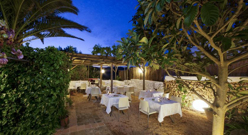 Отель S'Engolidor Restaurante & Fonda