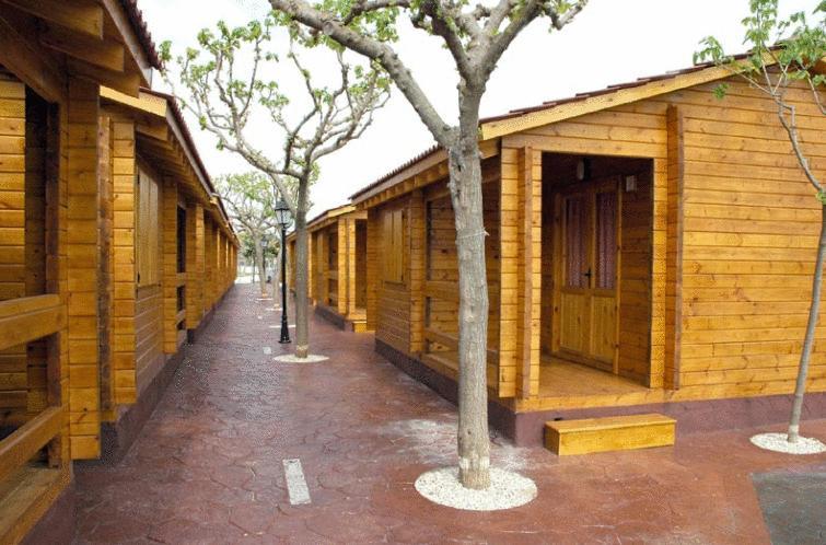 Отель Bungalows Camping Ferrer