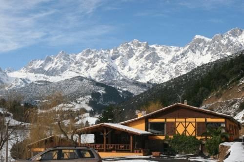 Отель Hotel La Cabaña