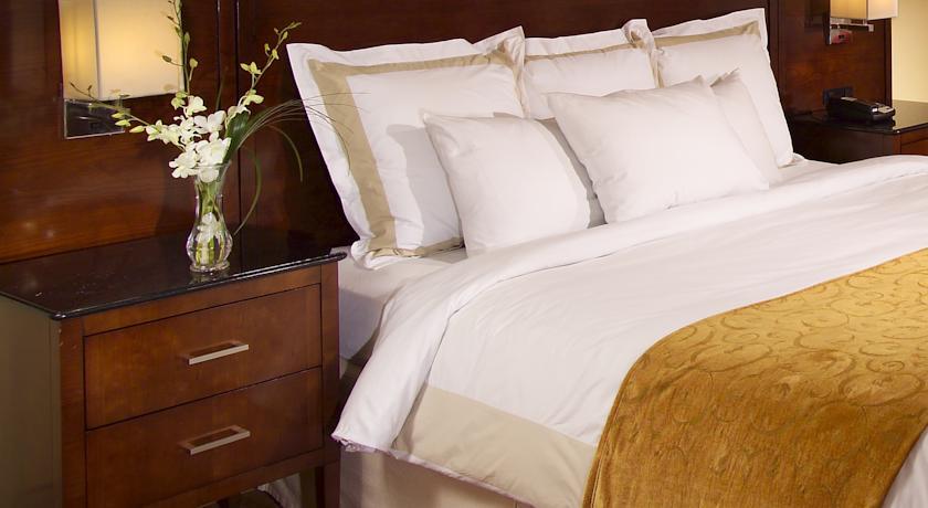Отель Atlanta Airport Marriott