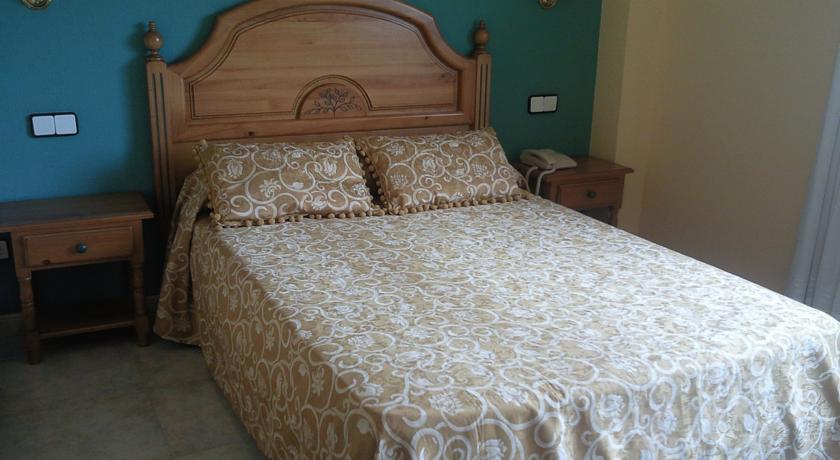 Отель Hotel Mataleñas