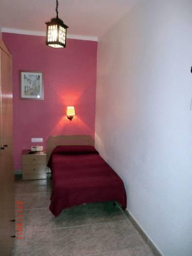 Гостевой дом Hostal Restaurante Cornella