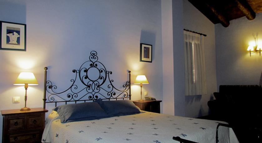 Отель Hotel Albarrán