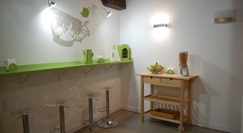 Мини-отель AliciaZzz Bed And Breakfast Bilbao
