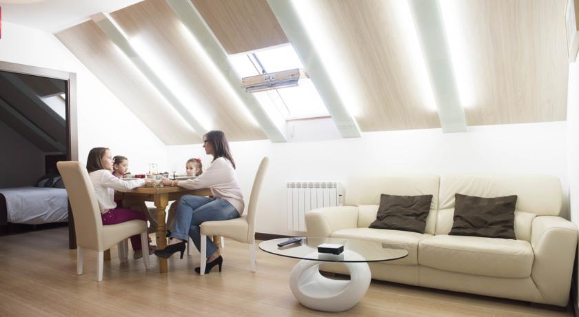 Апартаменты Apartamentos Fuente Redonda