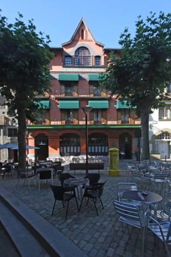 Отель Hotel de Camprodón