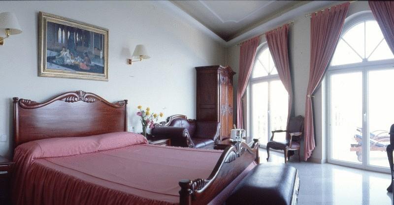 Отель Grand Hotel Palladium