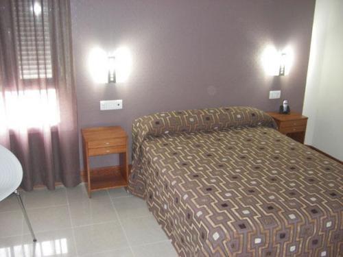 Отель Hotel Alcazar