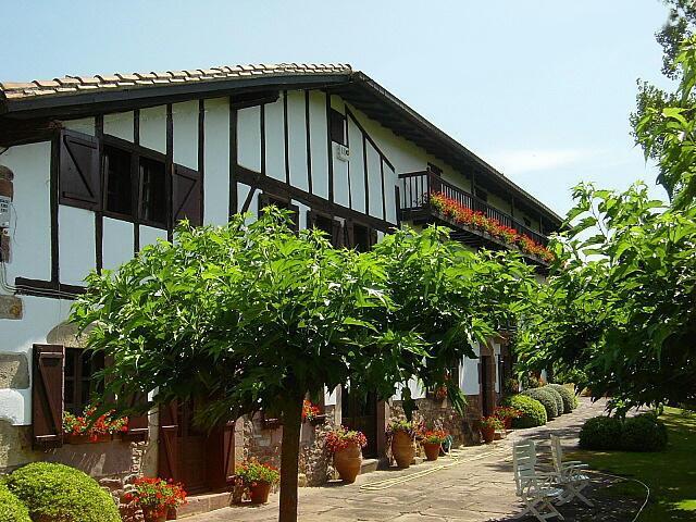 Отель Hotel Señorío de Ursua