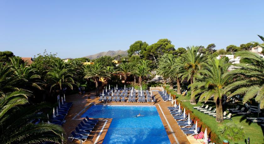 Отель Viva Cala Mesquida Park