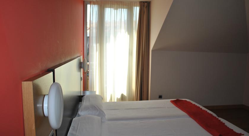Апартаменты Apartamentos Maritimo Ris
