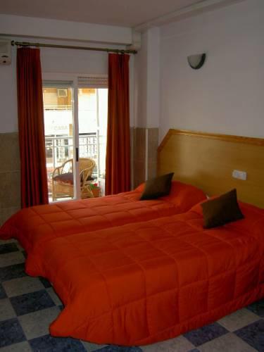 Отель Hotel Libertador