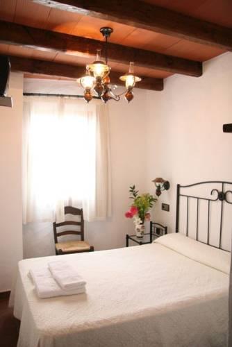 Гостевой дом Hostal Torre de Guzmán