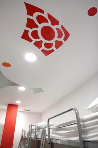 Хостел Botxo Gallery - Youth Hostel Bilbao
