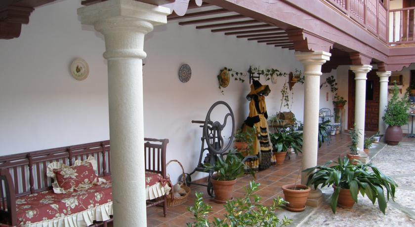 Отель Posada Los Caballeros